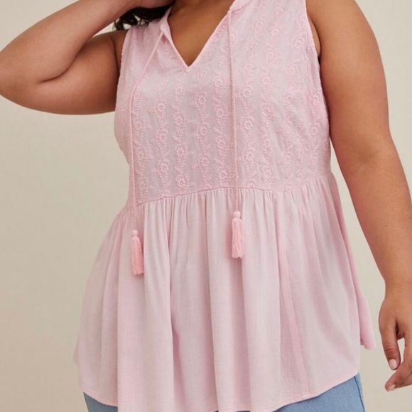 TORRID‎ Sleeveless Embroidered Peplem Tunic, Pale Pink, Summer, Casual, Sz 3X - Picture 1 of 11